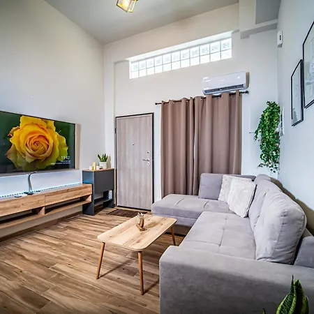 Loft Lux Living - 7 Minutes From Volos Center Exterior foto
