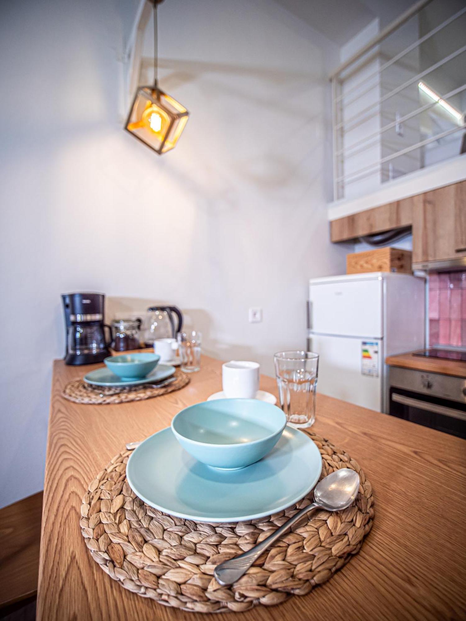 Loft Lux Living - 7 Minutes From Center *